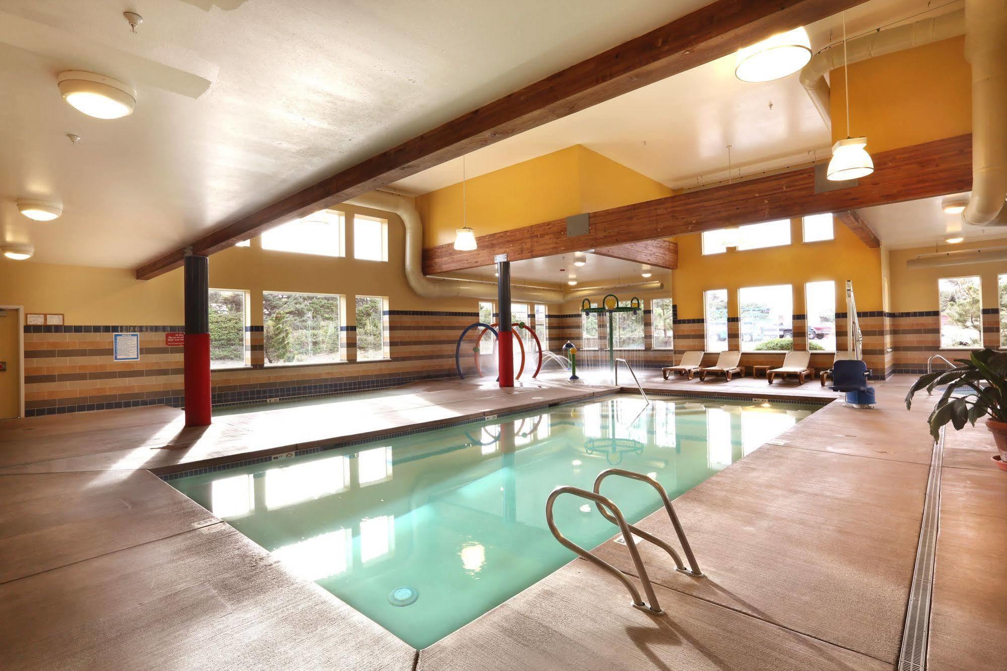 Driftwood Shores Resort Florence Eksteriør bilde